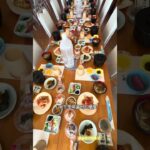 2023年 宮古島以「宮古藍」聞名，最佳觀景點為西平安名岬與池間大橋。海葡萄為代表特產，如魚子般清爽彈口，象徵島嶼海洋文化，感受琉球群島的純淨與慢活。#宮古藍 #海葡萄 #宮古島 #琉球群島 #日本