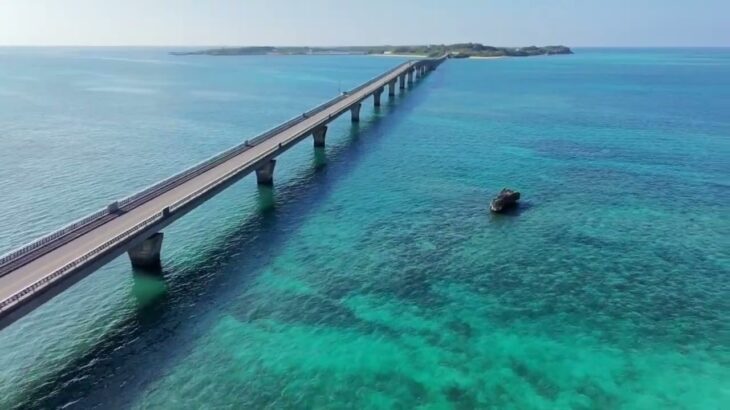 2023年 【2025.10宮古島】池間大橋狩俣駐車場 空撮