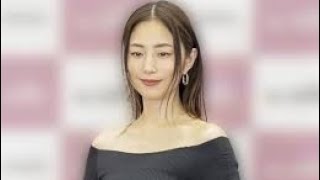2023年 ＜MEGUMI＞宮古島で海水浴　水着姿に「人魚！？」「妖艶」