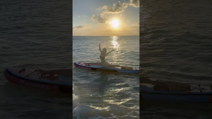 2023年 縦開脚横開脚縦開脚🤸🏻‍♀️🤸🏻‍♀️🤸🏻‍♀️3回続けて言ってみて🫶🏻 #宮古島 #ヨガ #開脚 #miyakojima #sunset #yoga #trip #travel